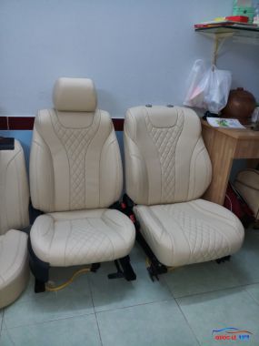 Bọc nệm xe Chevrolet Cruze 2016 bọc da nhân tạo kèm bọc trần & đèn led soi