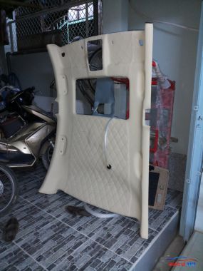 Bọc nệm xe Chevrolet Cruze 2016 bọc da nhân tạo kèm bọc trần & đèn led soi