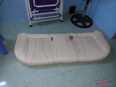 Bọc nệm xe Chevrolet Cruze 2016 bọc da nhân tạo kèm bọc trần & đèn led soi