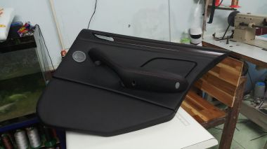 Bọc nệm ghế da xe BMW 318i