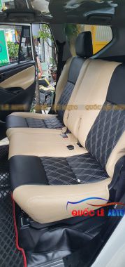 Xe Innova 2017 bọc giả da simili Malaysia phối kem đen