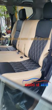 Xe Innova 2017 bọc giả da simili Malaysia phối kem đen