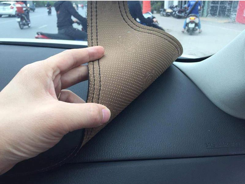 Thảm taplo l&agrave; g&igrave;?